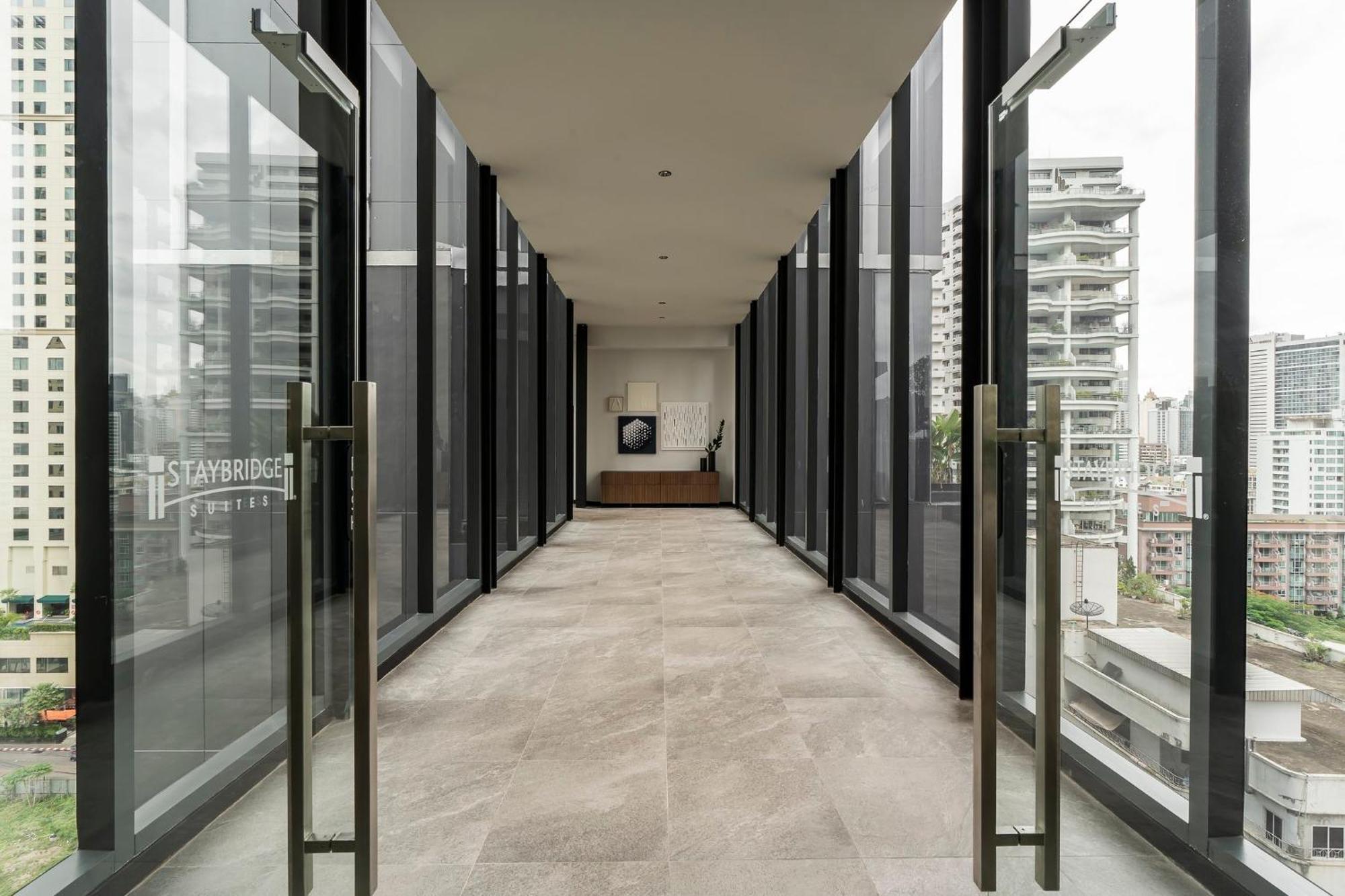 Staybridge Suites Bangkok Sukhumvit By Ihg Exterior photo