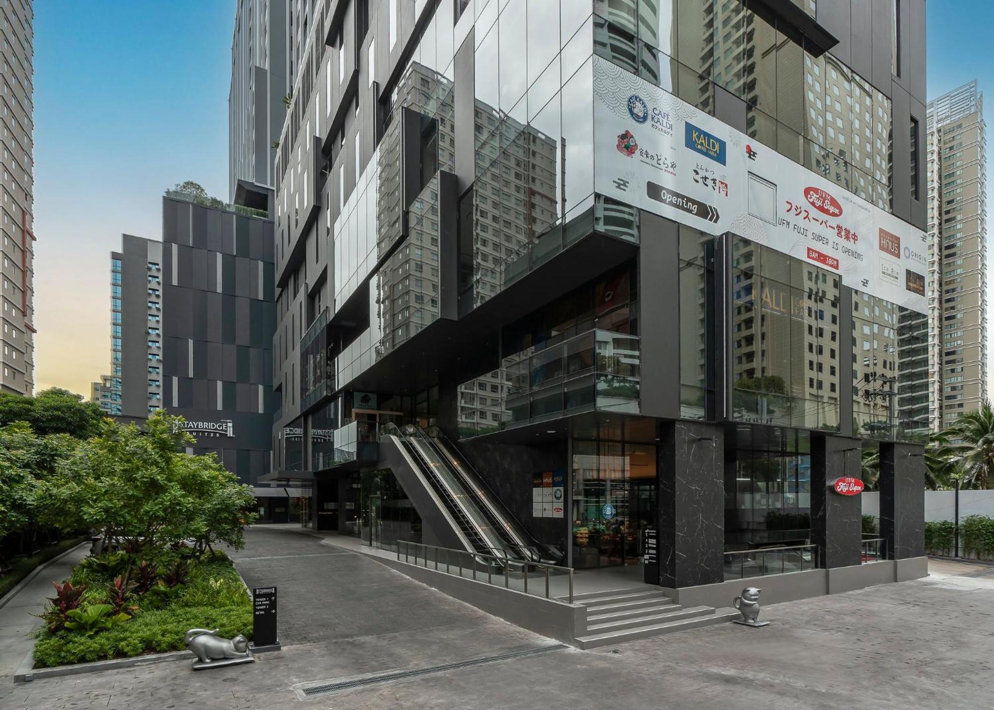 Staybridge Suites Bangkok Sukhumvit By Ihg Exterior photo