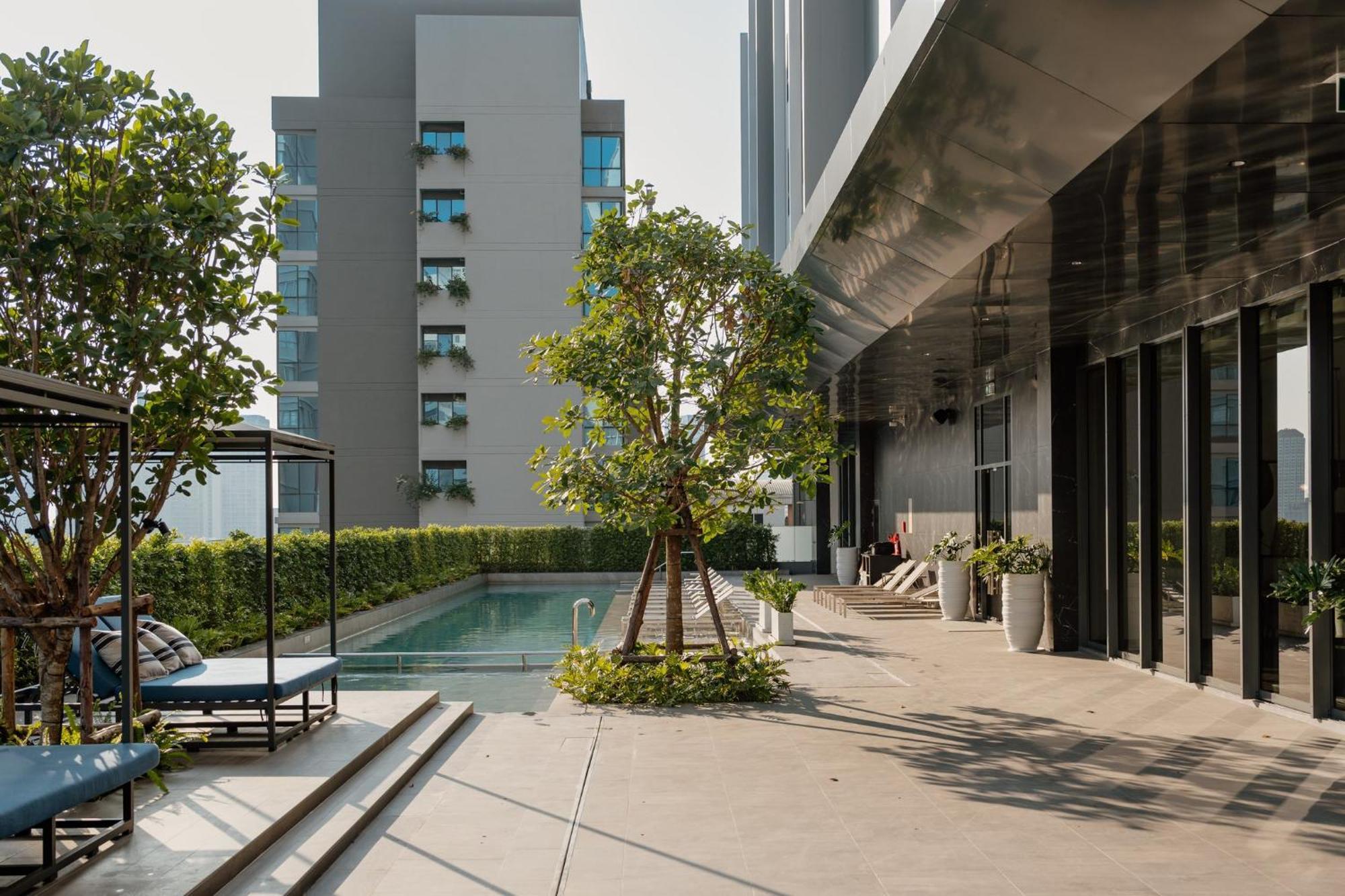 Staybridge Suites Bangkok Sukhumvit By Ihg Exterior photo